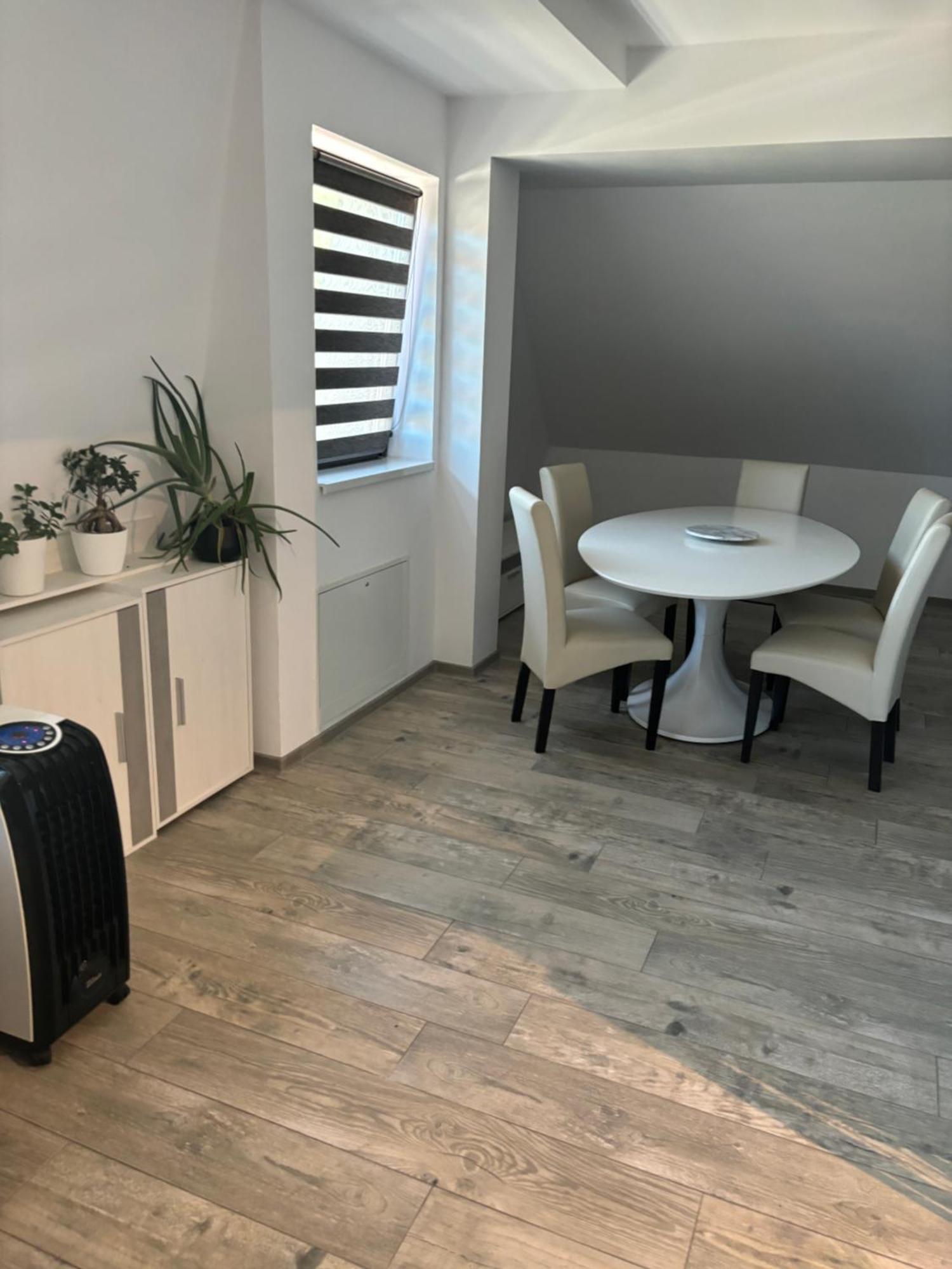קלוז'-נאפוקה Central Park Residence מראה חיצוני תמונה